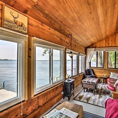 Private Island With Land Access Cabin Hammond Экстерьер фото