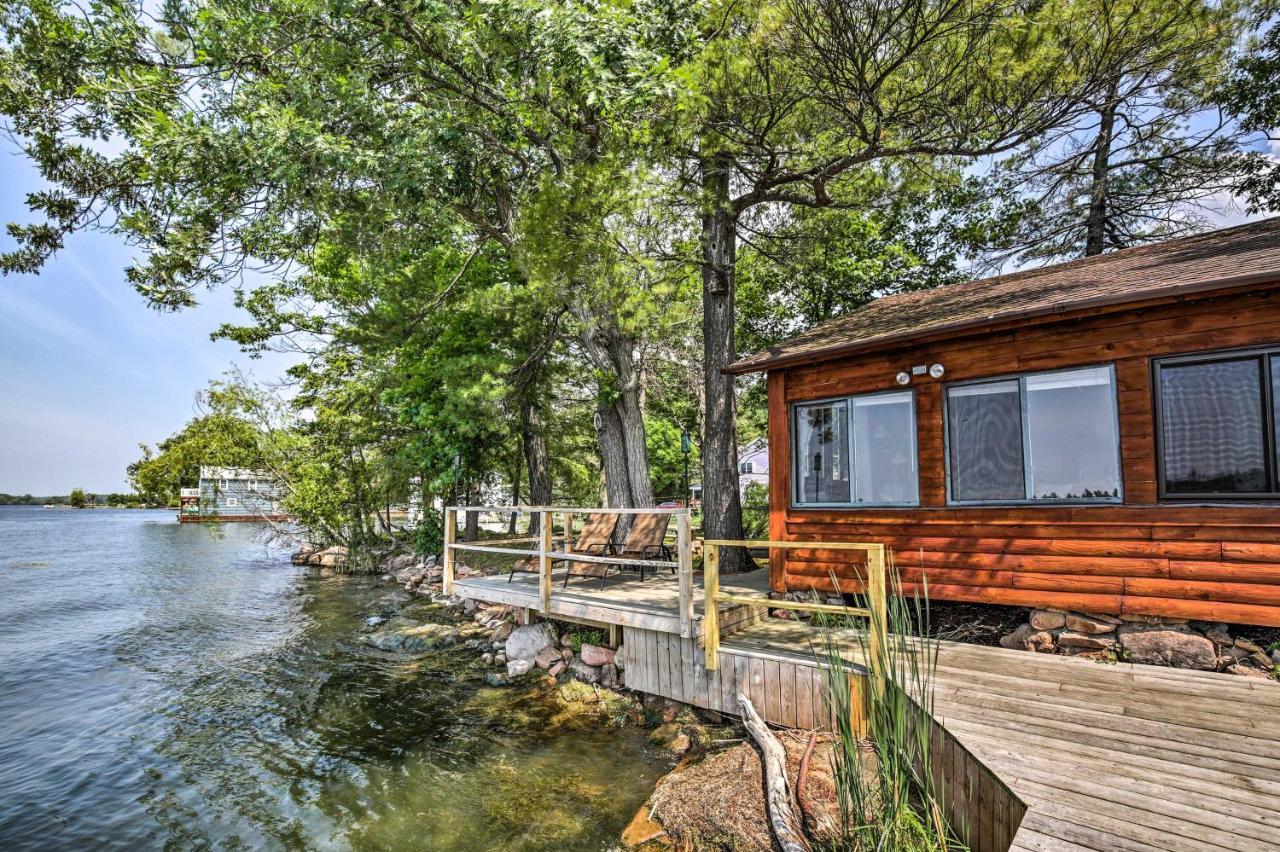 Private Island With Land Access Cabin Hammond Экстерьер фото